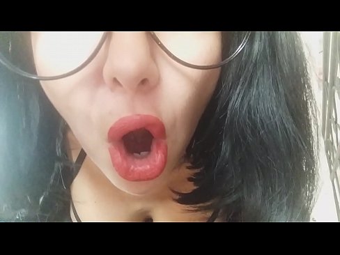 ❤️ Honey, uwar uwarki bazata bari ki tafi makaranta ba yau... Ina bukatarki da yawa... ❤️ Batsa na Rasha ️❤